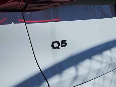2025 Audi Q5 PREMIUM PLUS