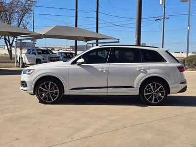 2022 Audi Q7 PLUS 55
