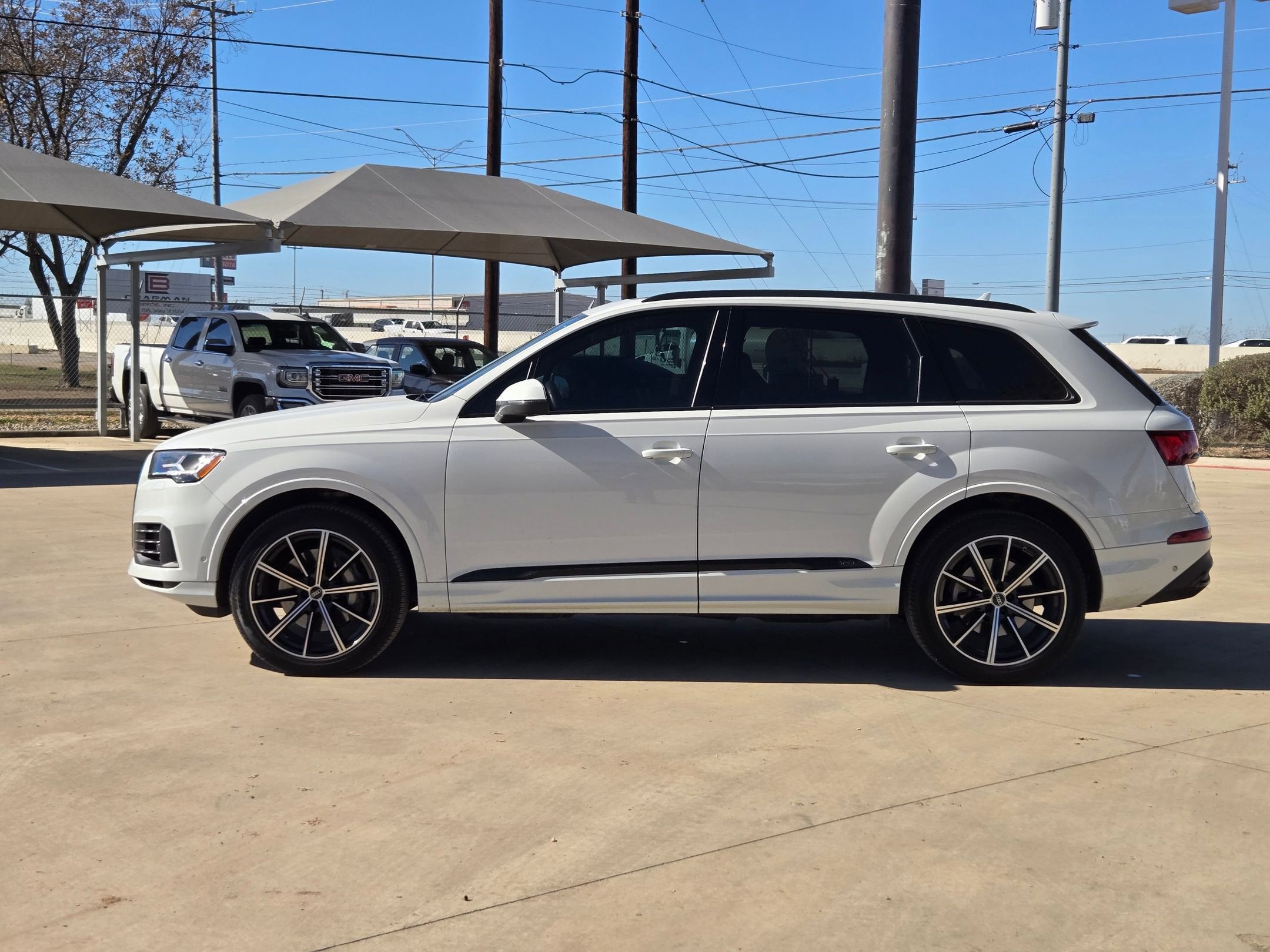 2022 Audi Q7 PLUS 55