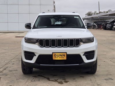 2024 Jeep Grand Cherokee Laredo