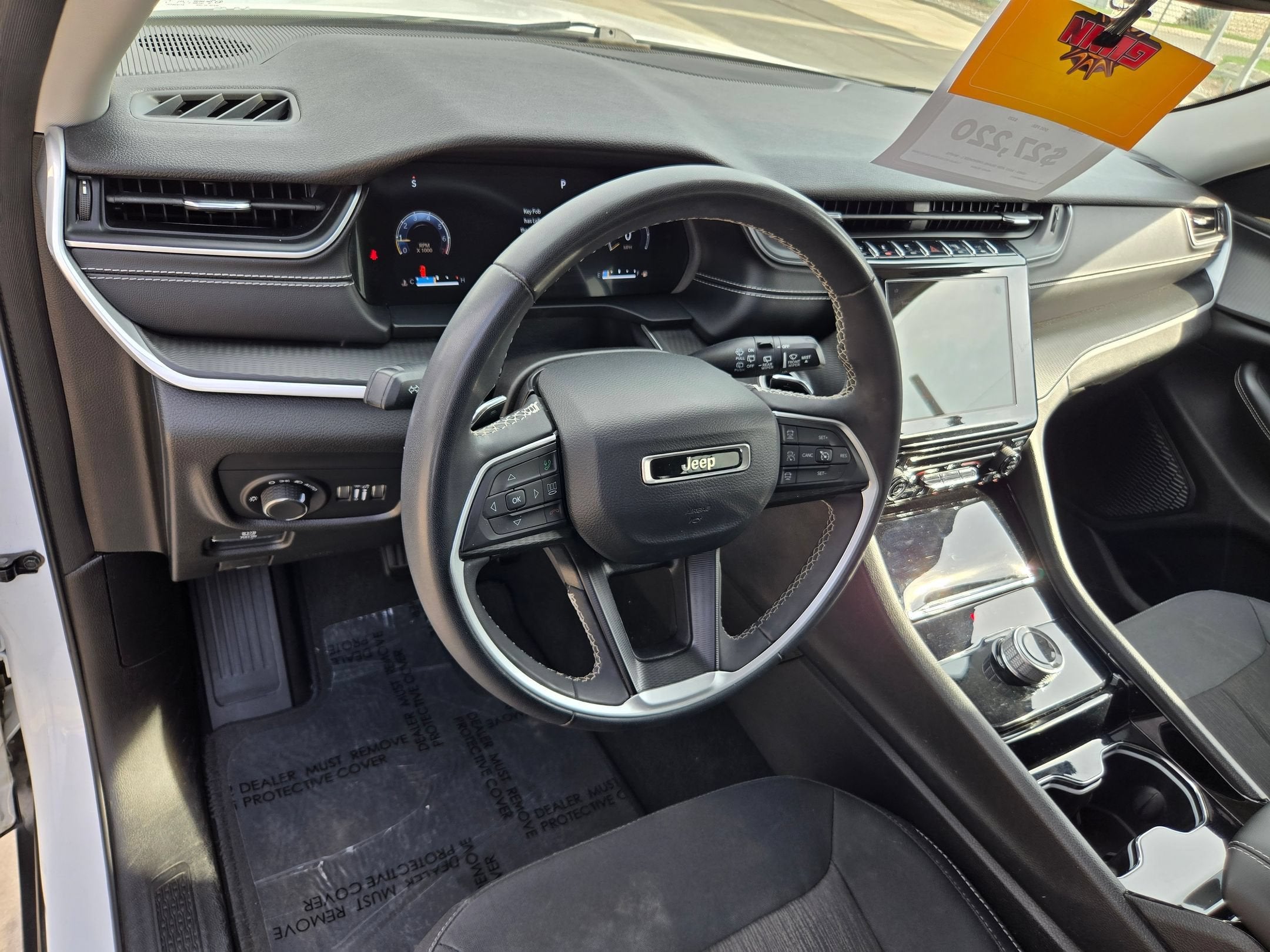 2023 Jeep Grand Cherokee L Laredo
