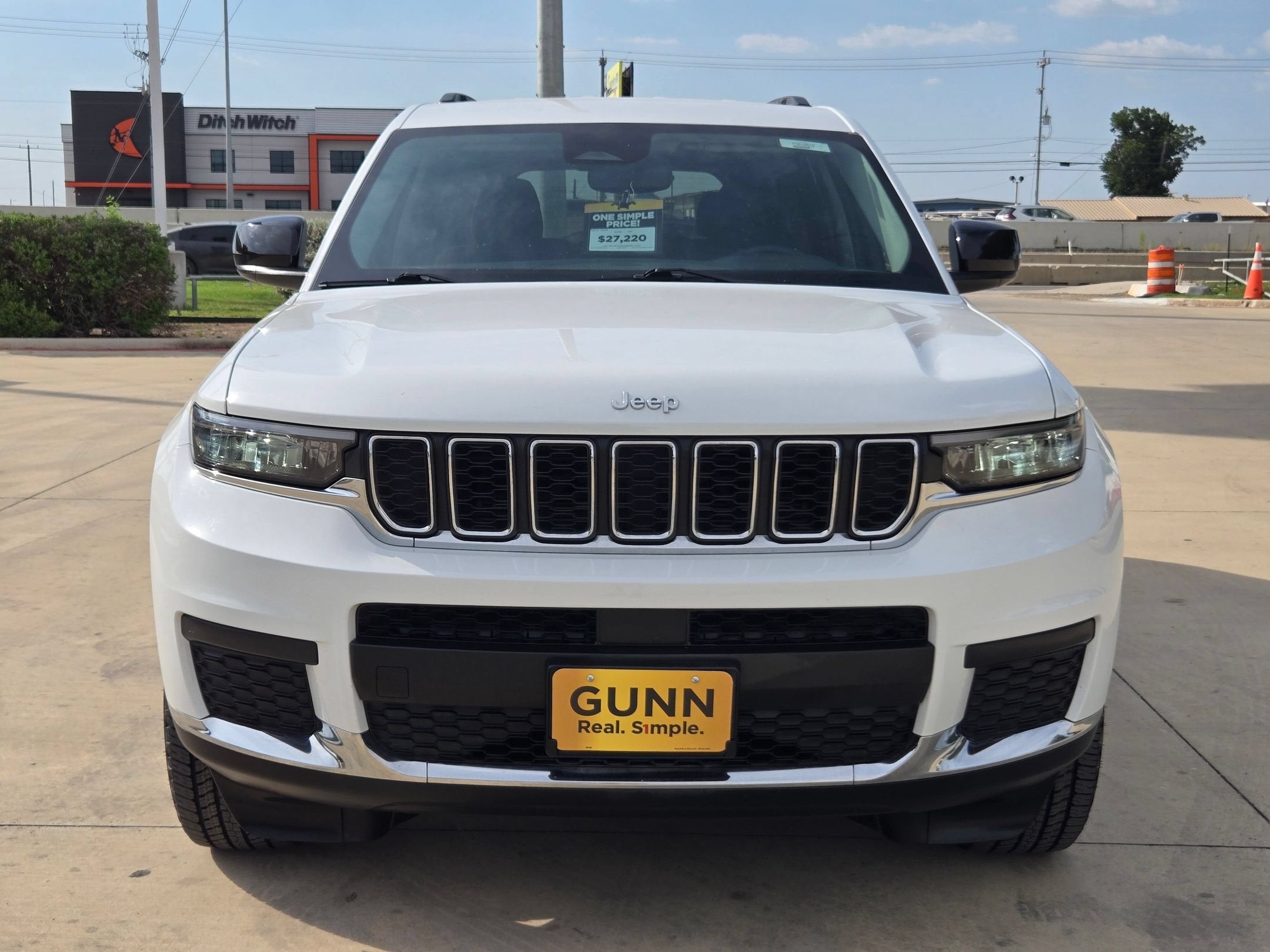 2023 Jeep Grand Cherokee L Laredo