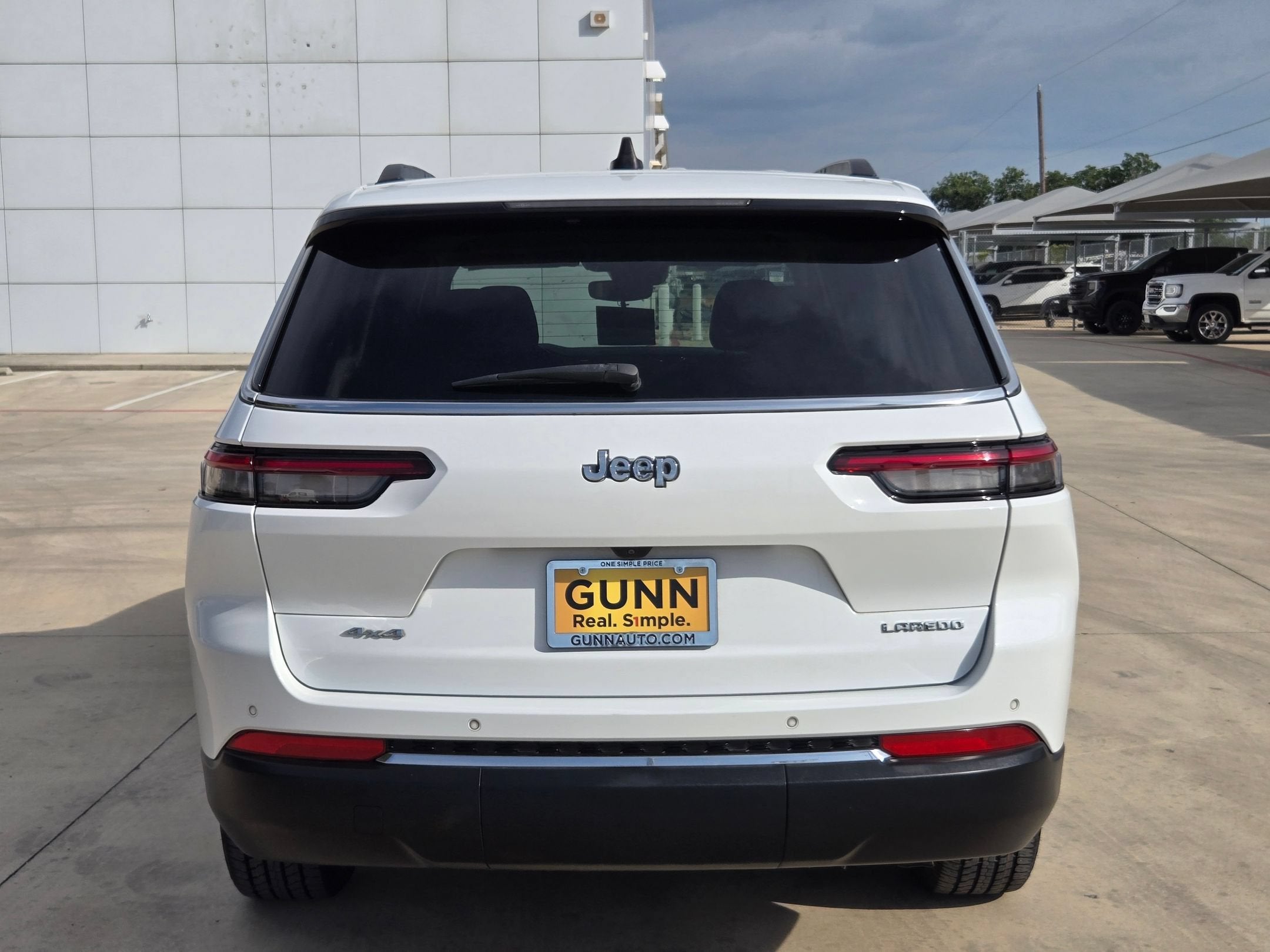 2023 Jeep Grand Cherokee L Laredo