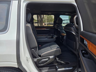 2024 Jeep Grand Wagoneer Series III