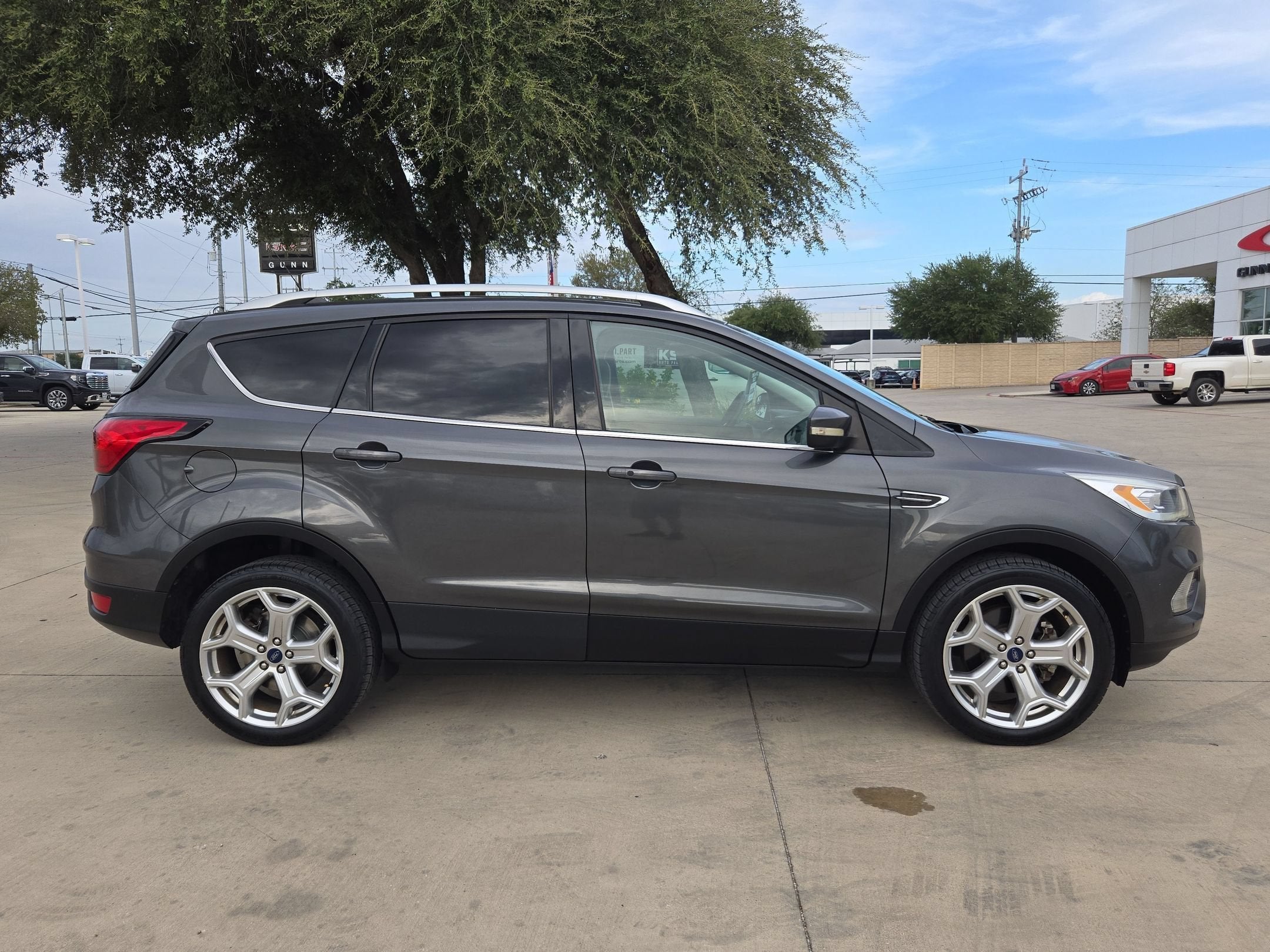 2019 Ford Escape Titanium