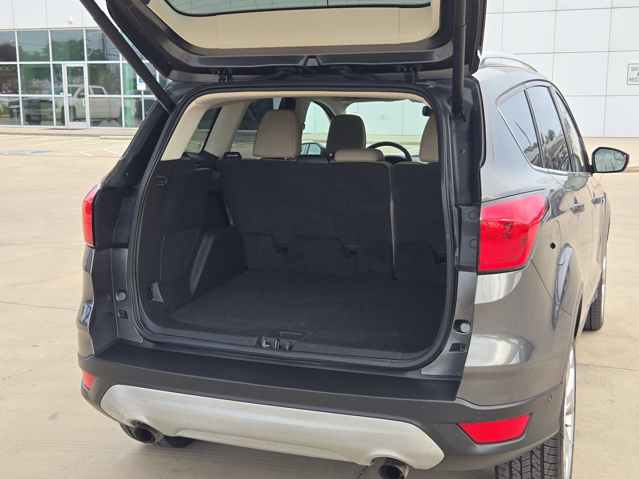 2019 Ford Escape Titanium