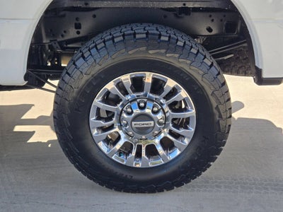 2022 Ford Super Duty F-250 SRW 4WD XLT