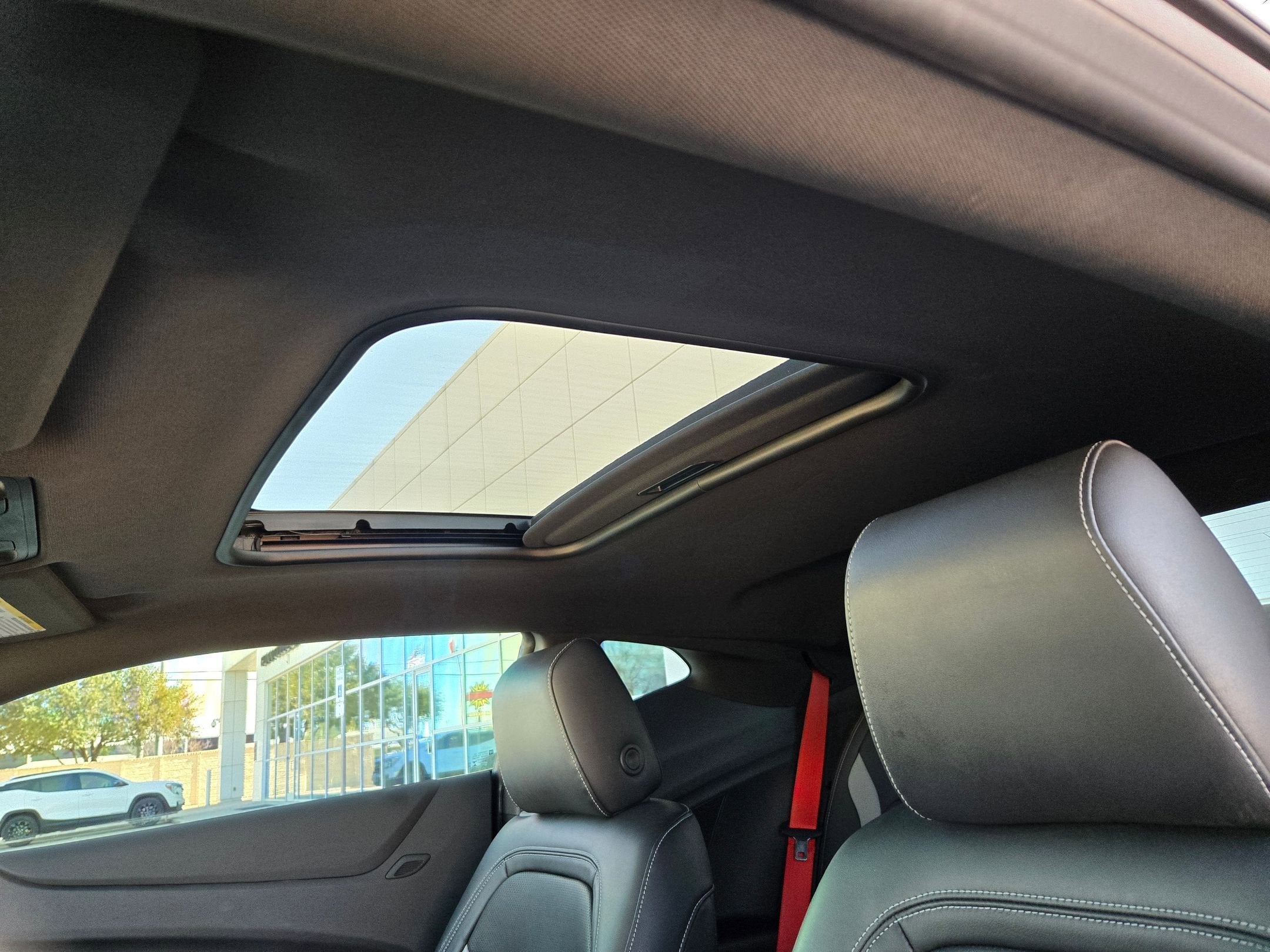 2023 Chevrolet Camaro 2LT