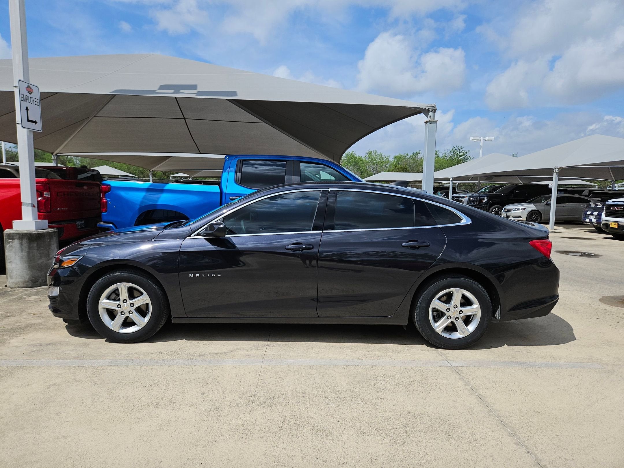 2022 Chevrolet Malibu LS