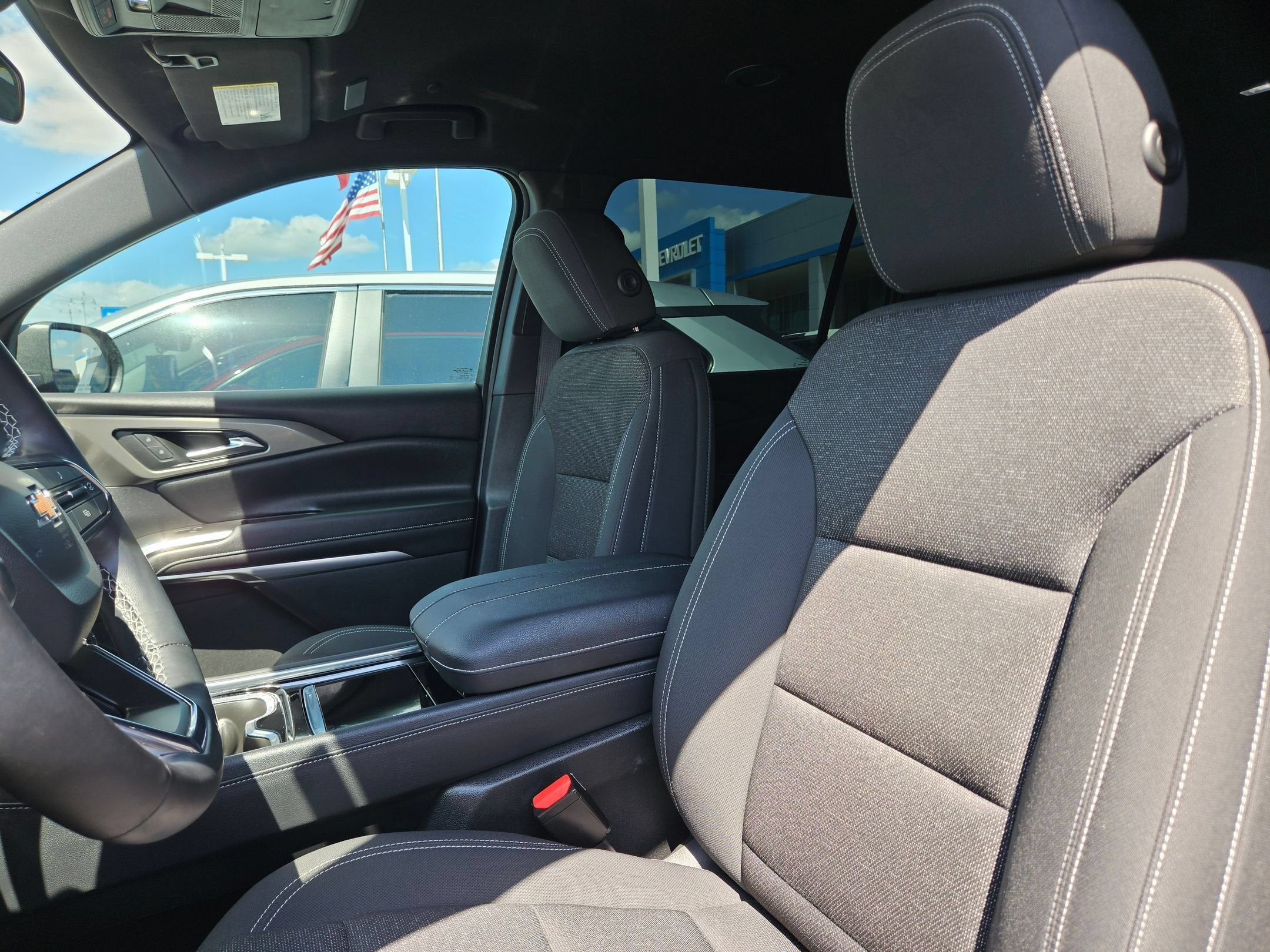2024 Chevrolet Traverse FWD LS