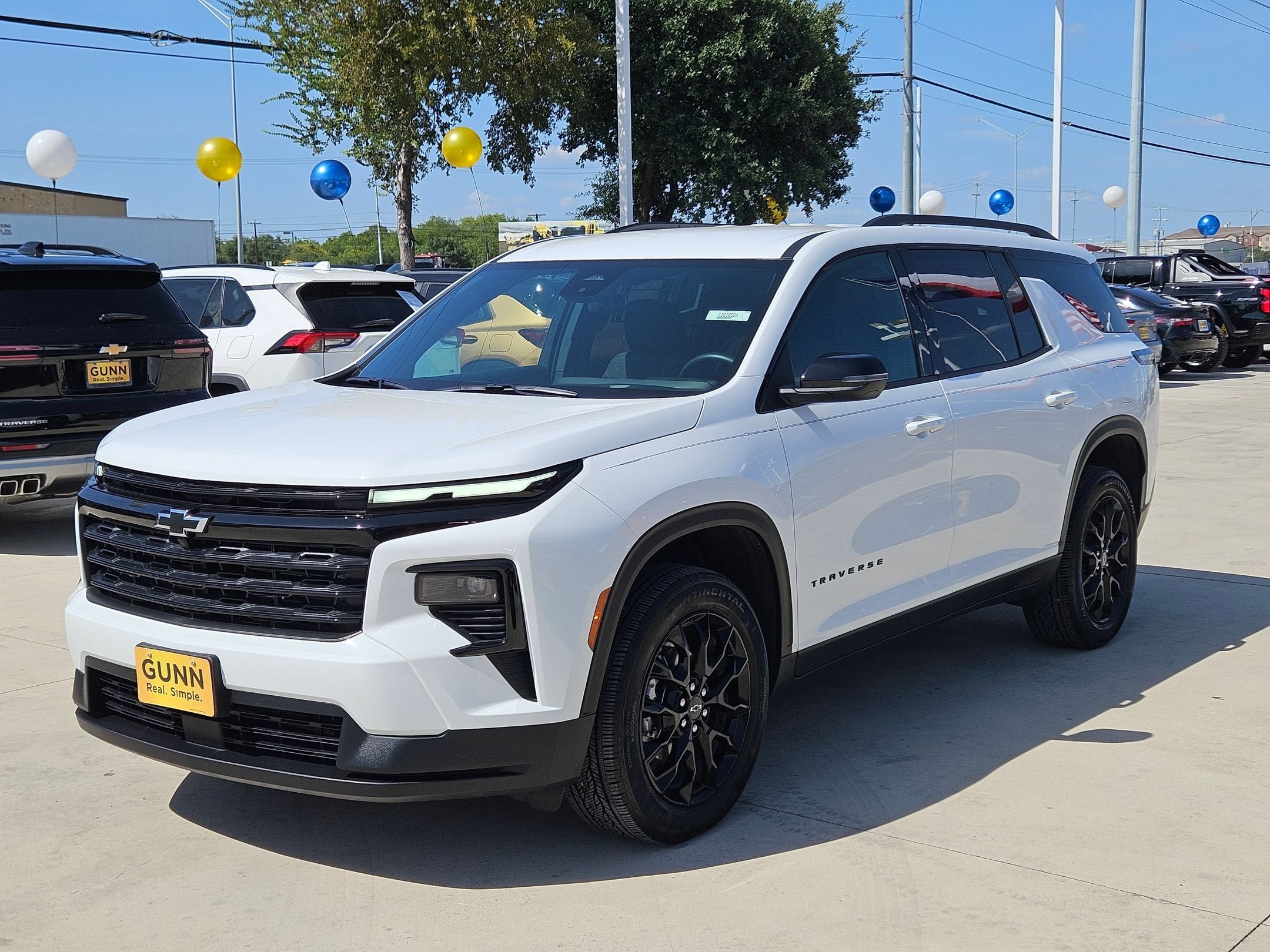 2026 Chevrolet Traverse FWD LT