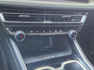 2024 Chevrolet Traverse FWD LT