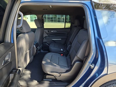 2024 Chevrolet Traverse FWD LT
