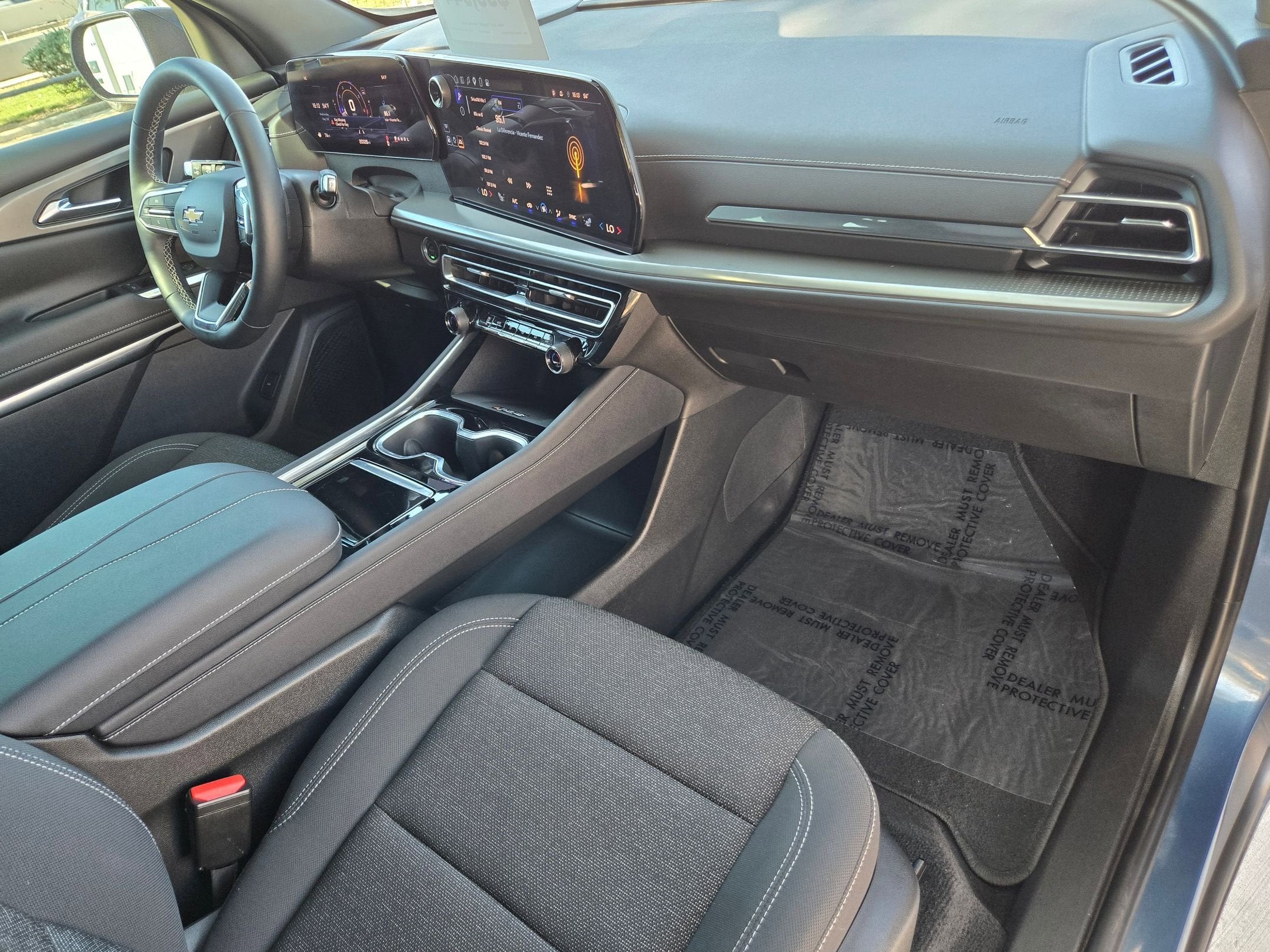 2024 Chevrolet Traverse FWD LT