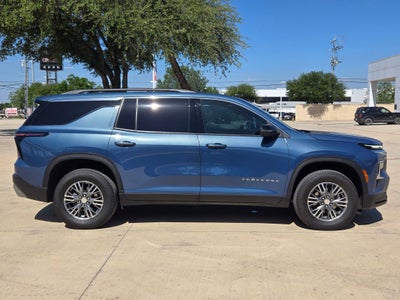 2024 Chevrolet Traverse FWD LT
