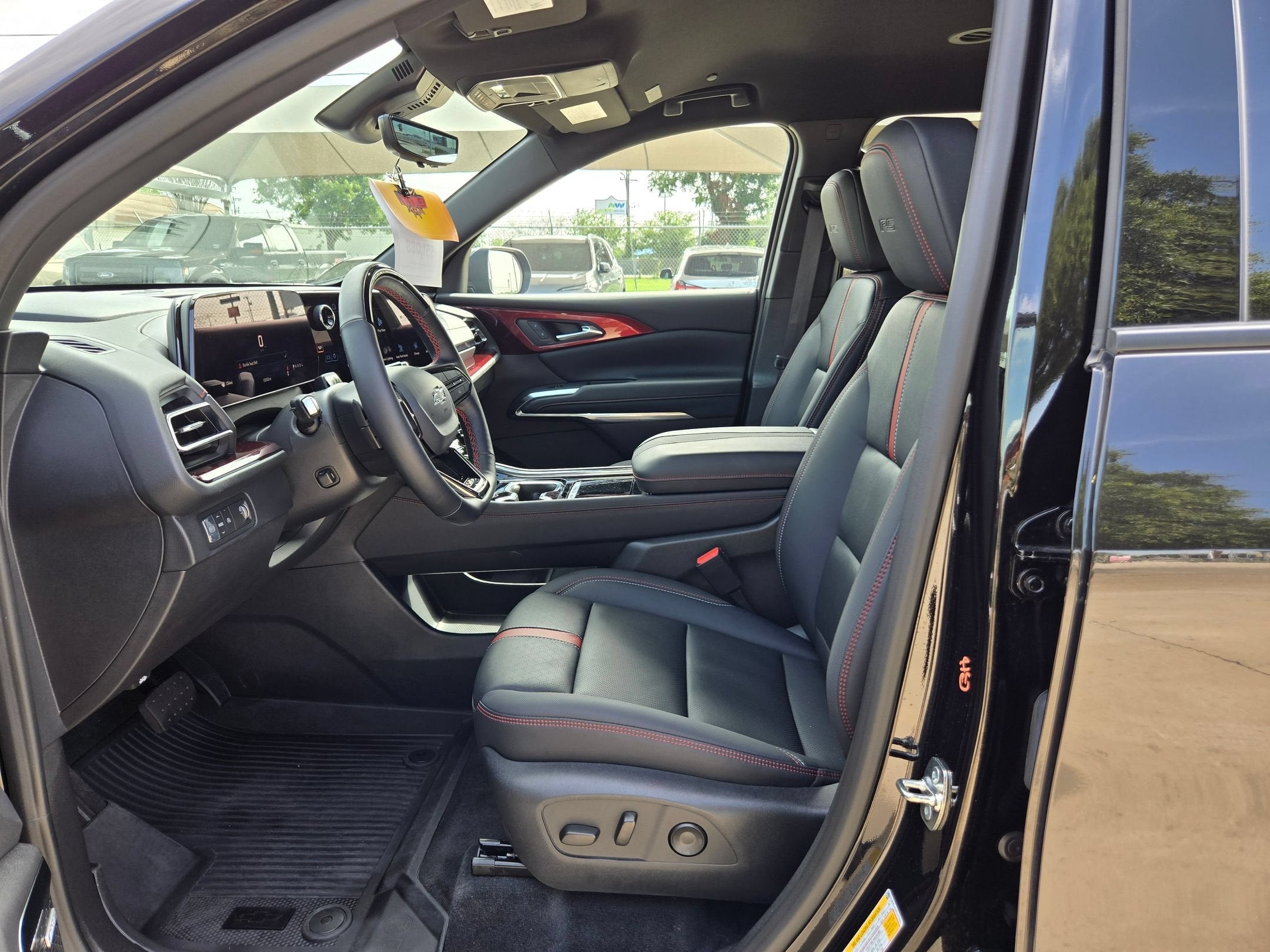 2026 Chevrolet Traverse FWD RS