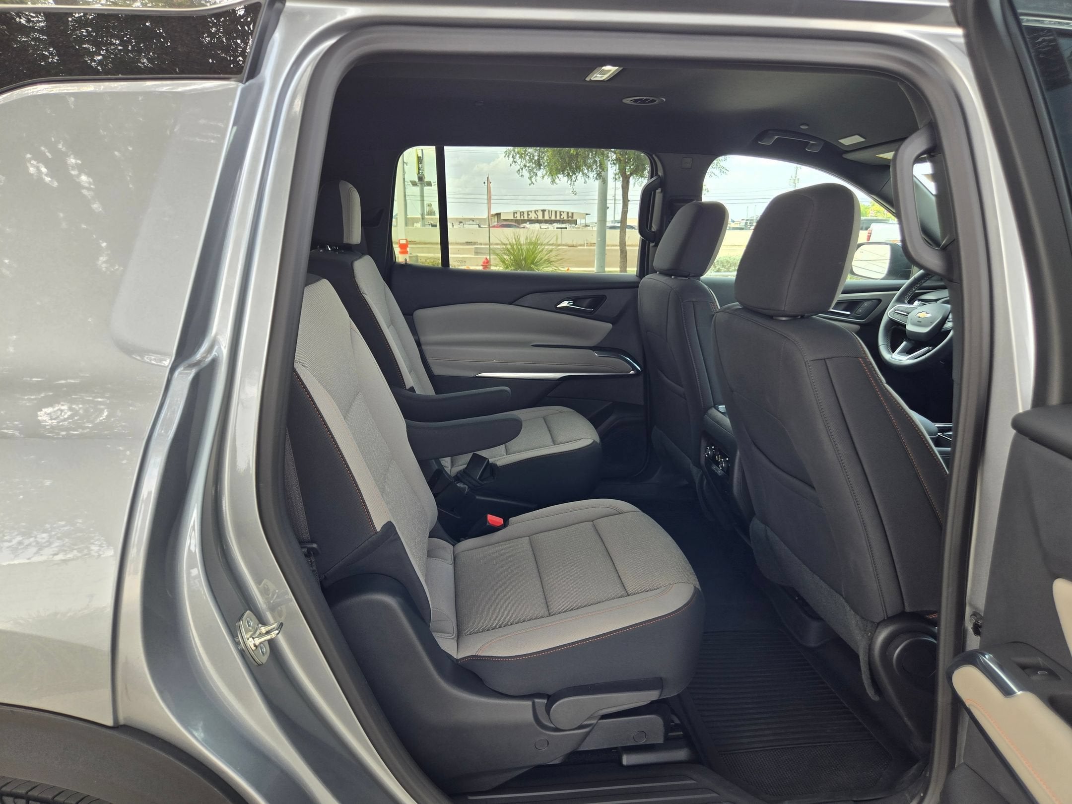 2026 Chevrolet Traverse AWD LT