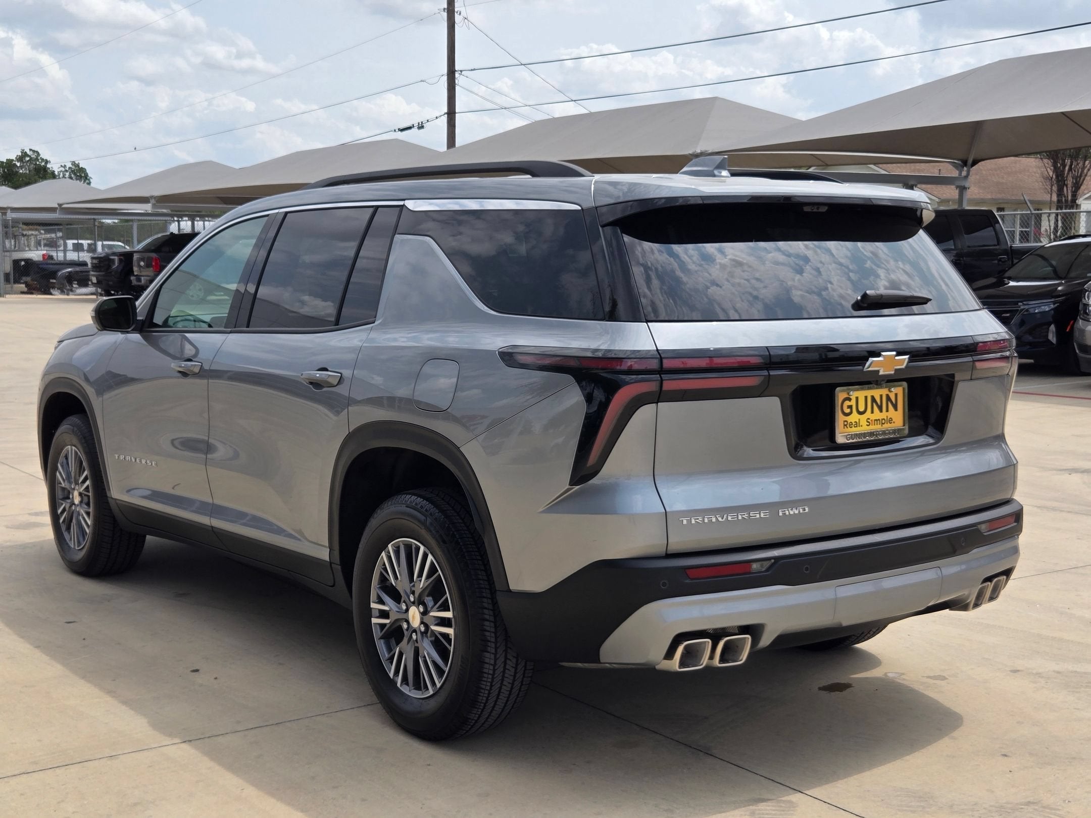 2026 Chevrolet Traverse AWD LT