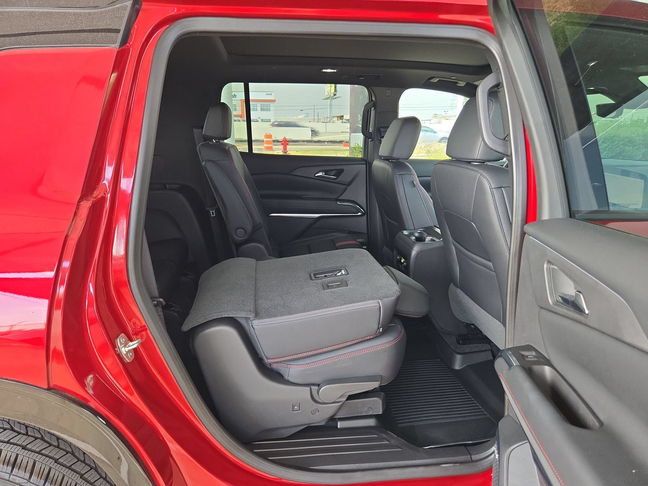 2025 Chevrolet Traverse AWD RS