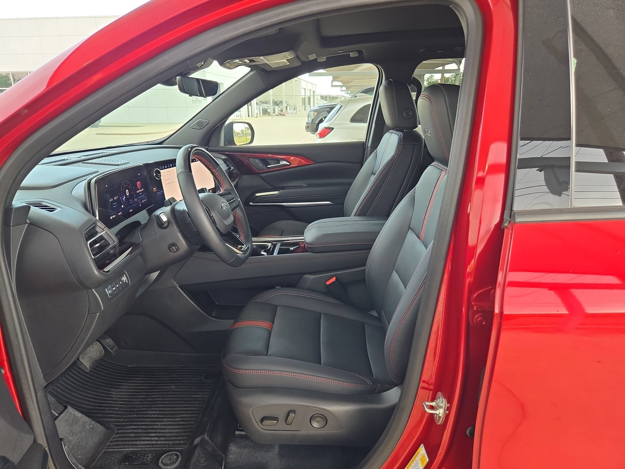 2025 Chevrolet Traverse AWD RS