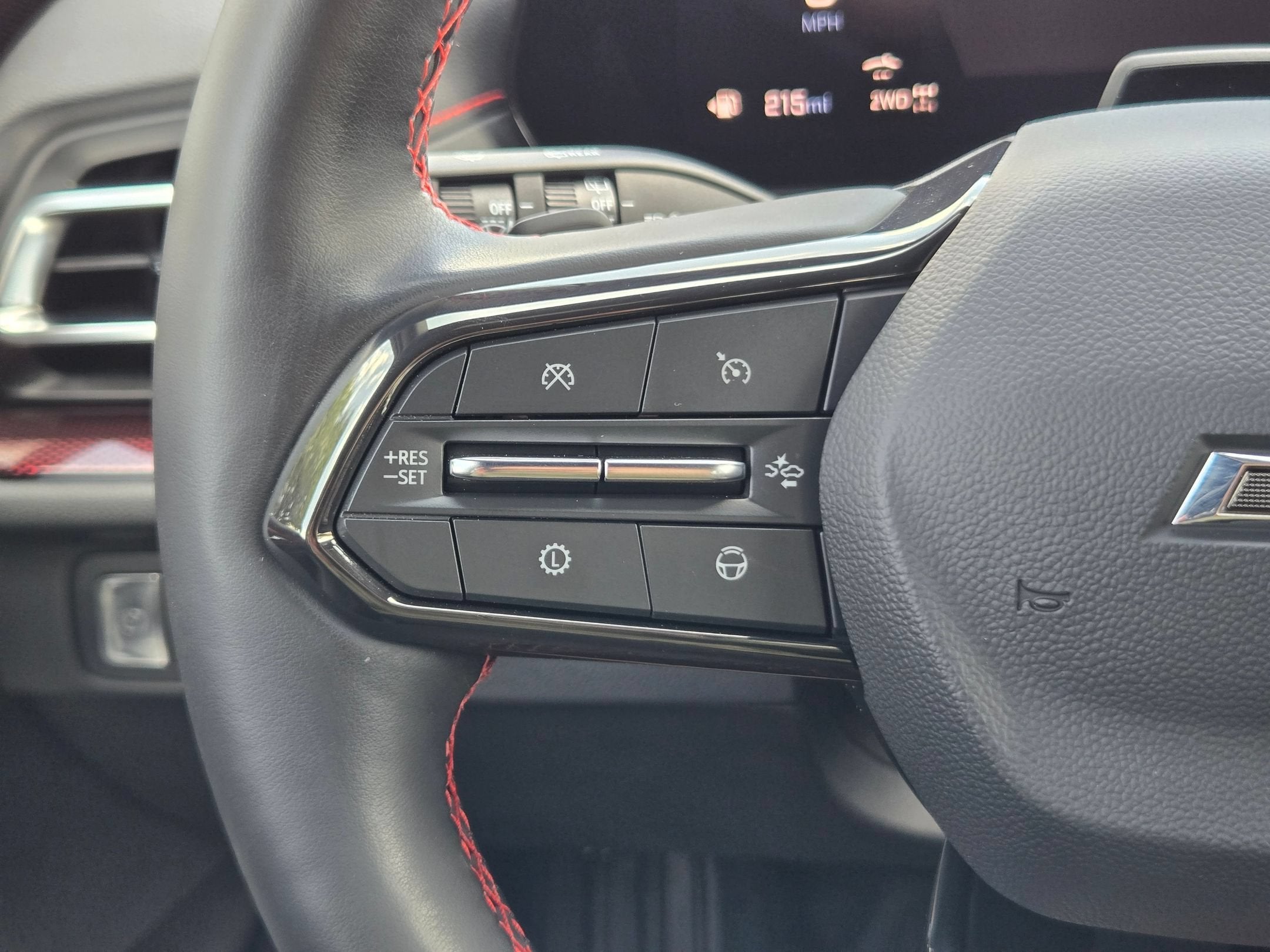 2025 Chevrolet Traverse AWD RS