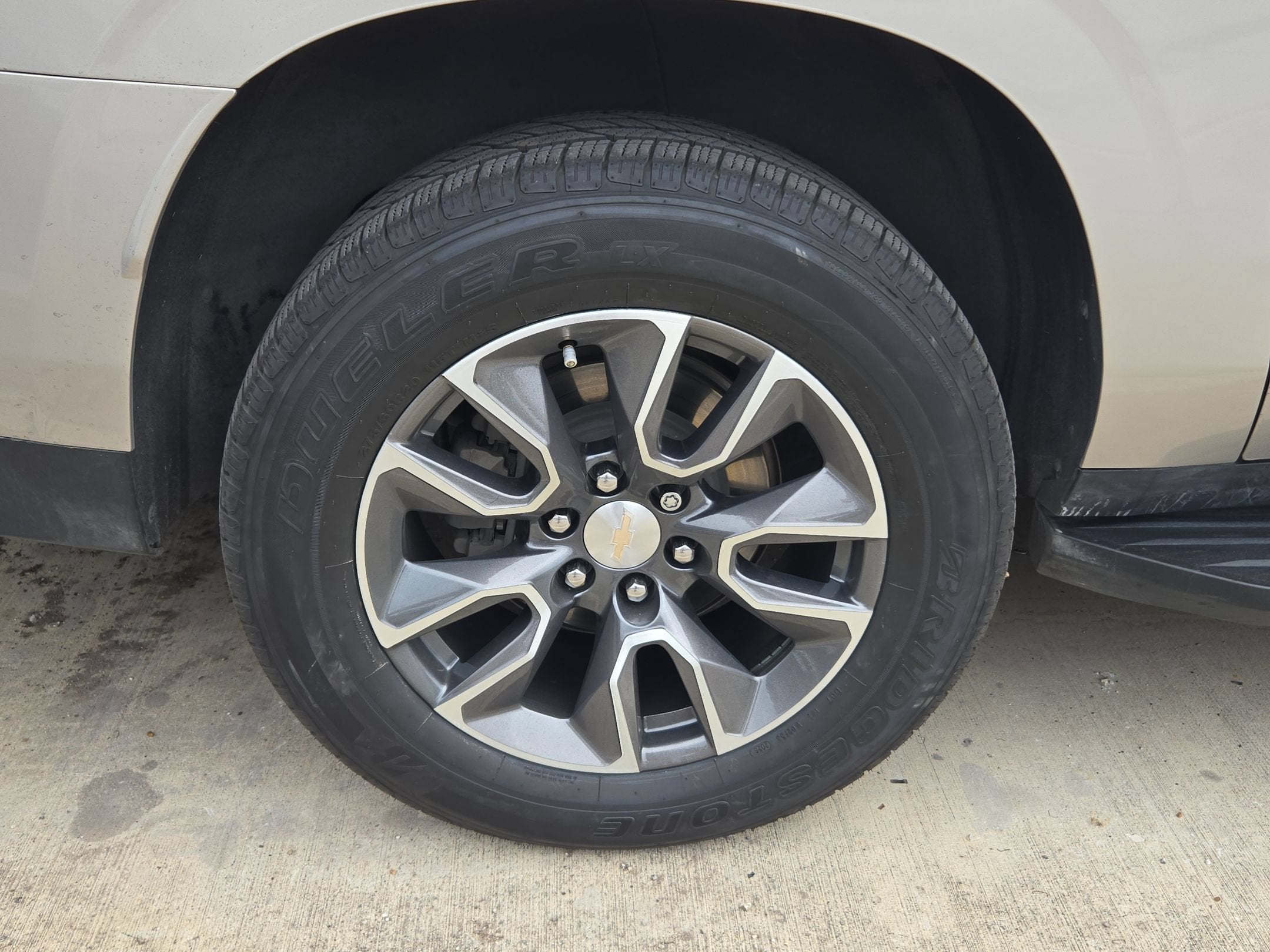 2022 Chevrolet Suburban LT