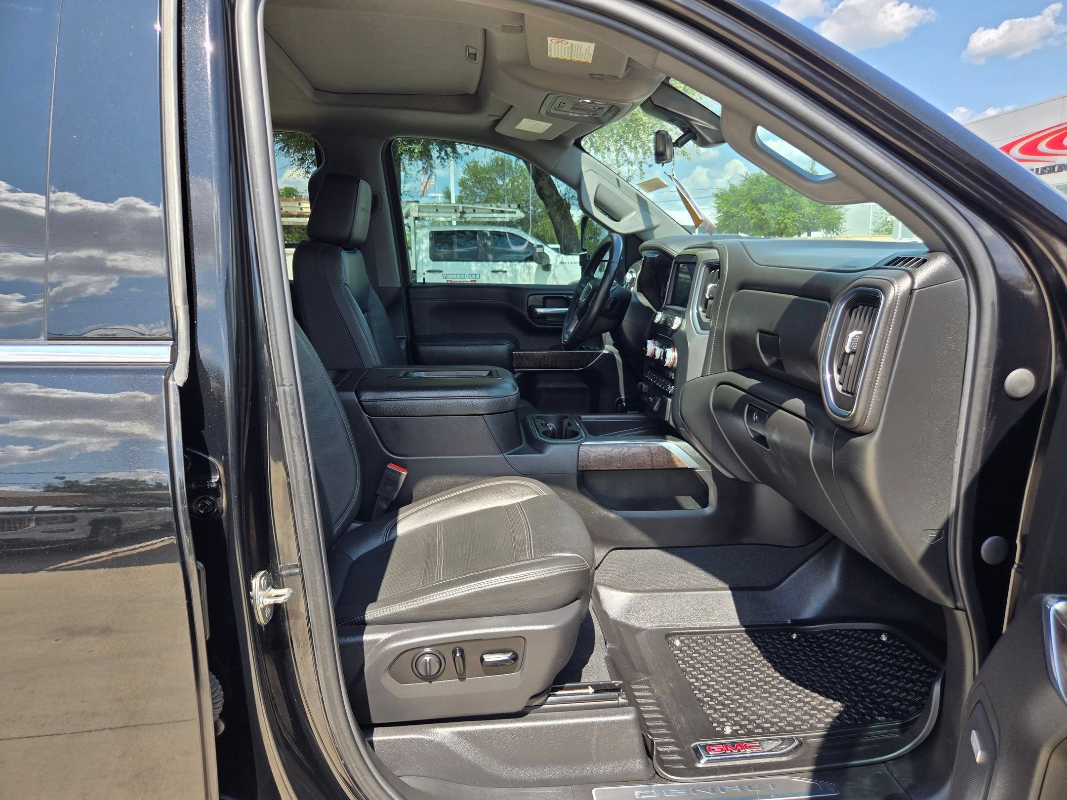 2021 GMC Sierra 2500HD Denali