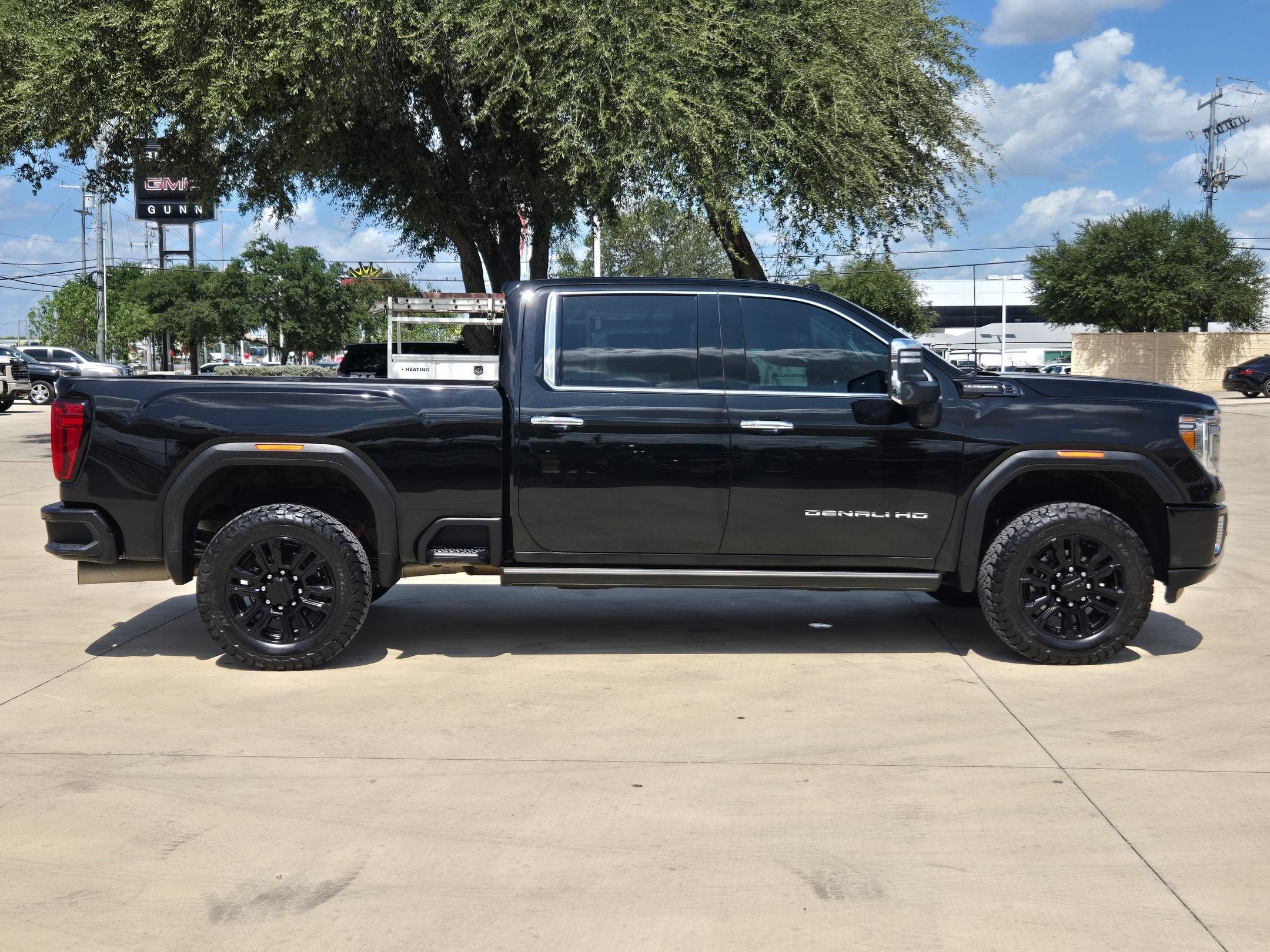 2021 GMC Sierra 2500HD Denali