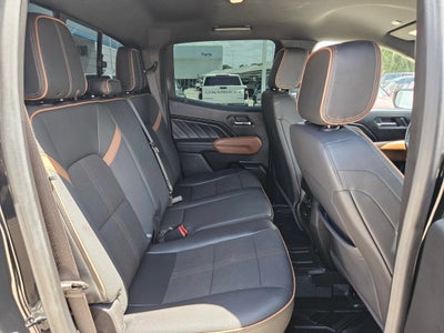 2024 GMC Canyon 4WD AT4