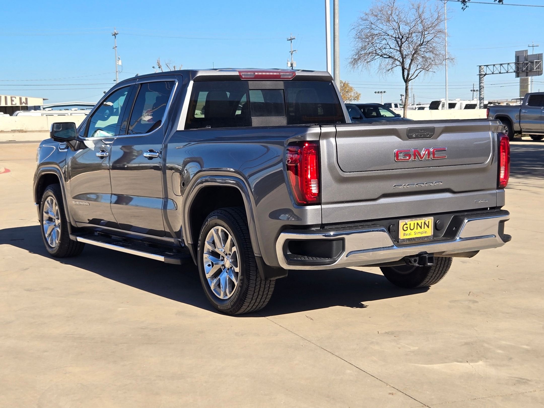 2021 GMC Sierra 1500 SLT