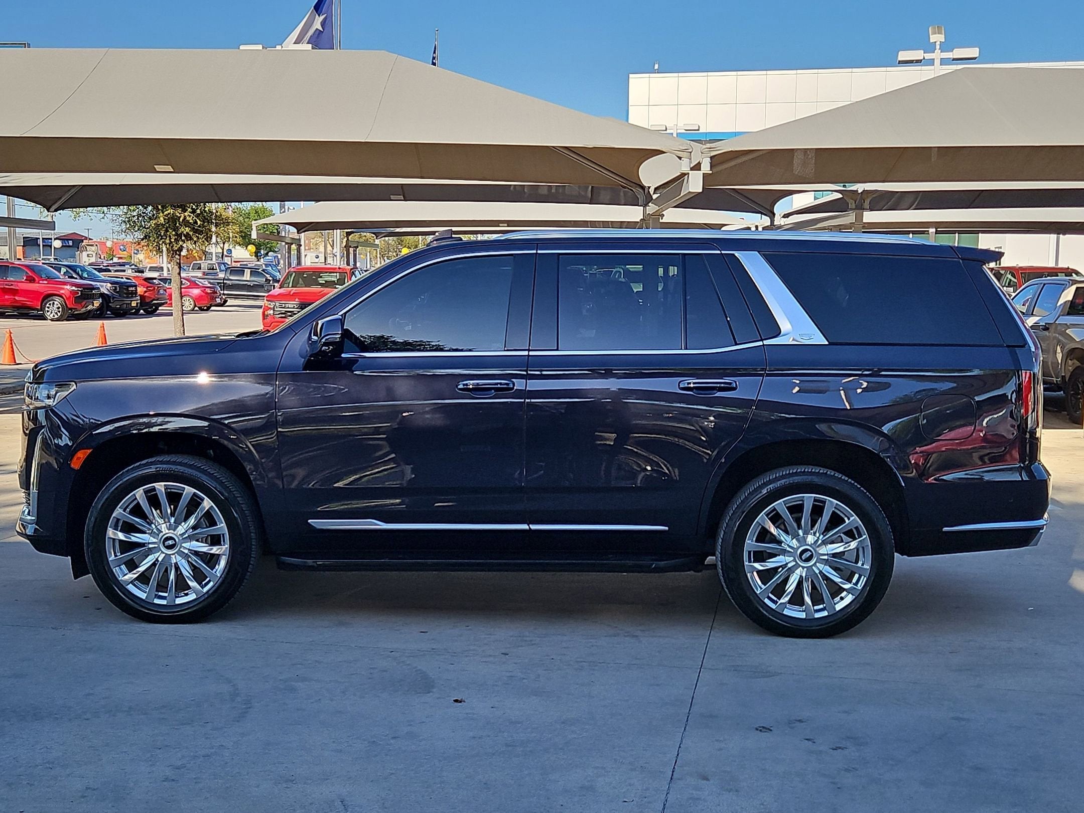 2023 Cadillac Escalade 4WD Premium Luxury