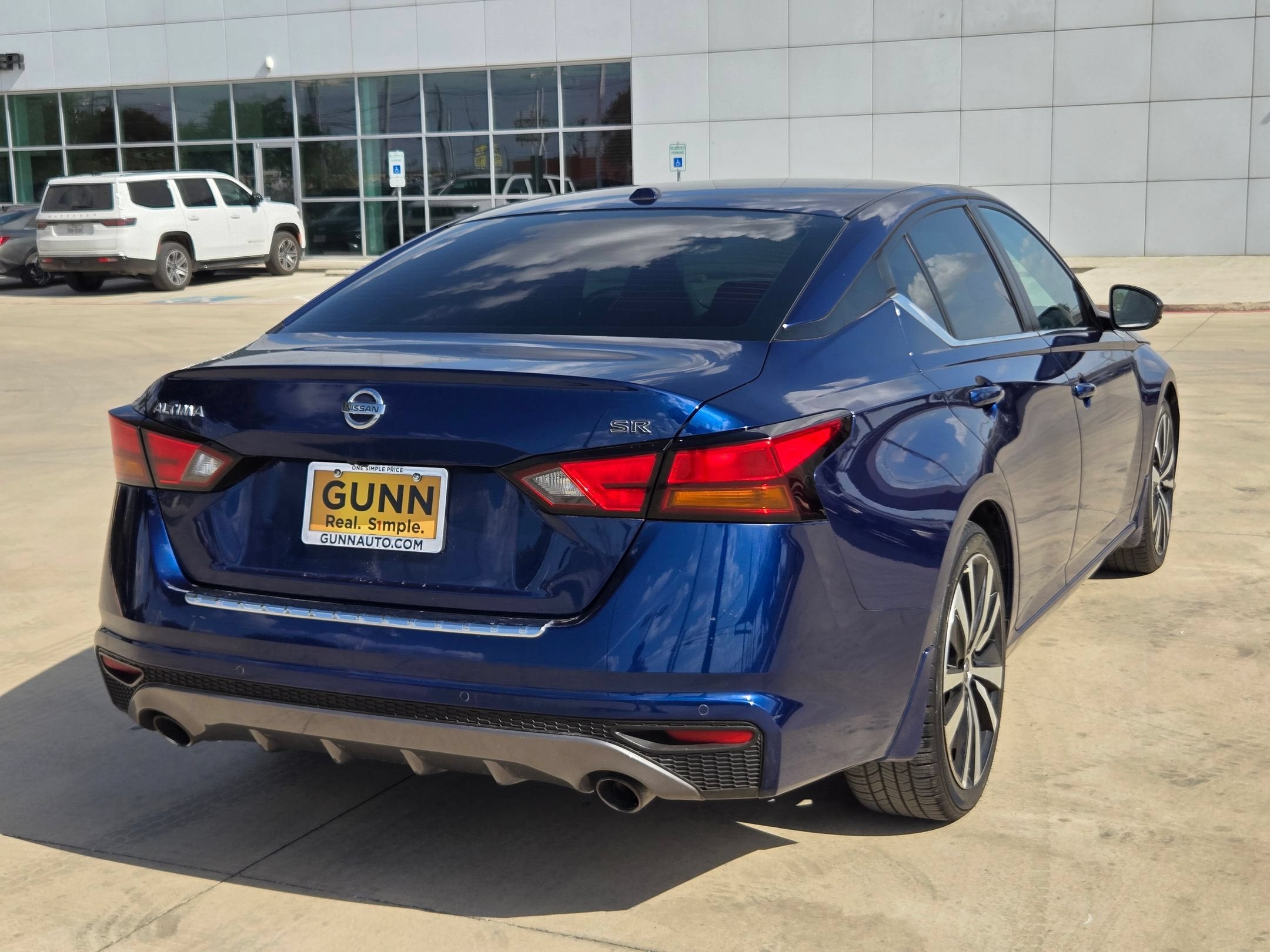 2020 Nissan Altima 2.5 SR
