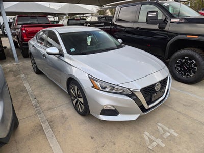 2021 Nissan Altima 2.5 SV