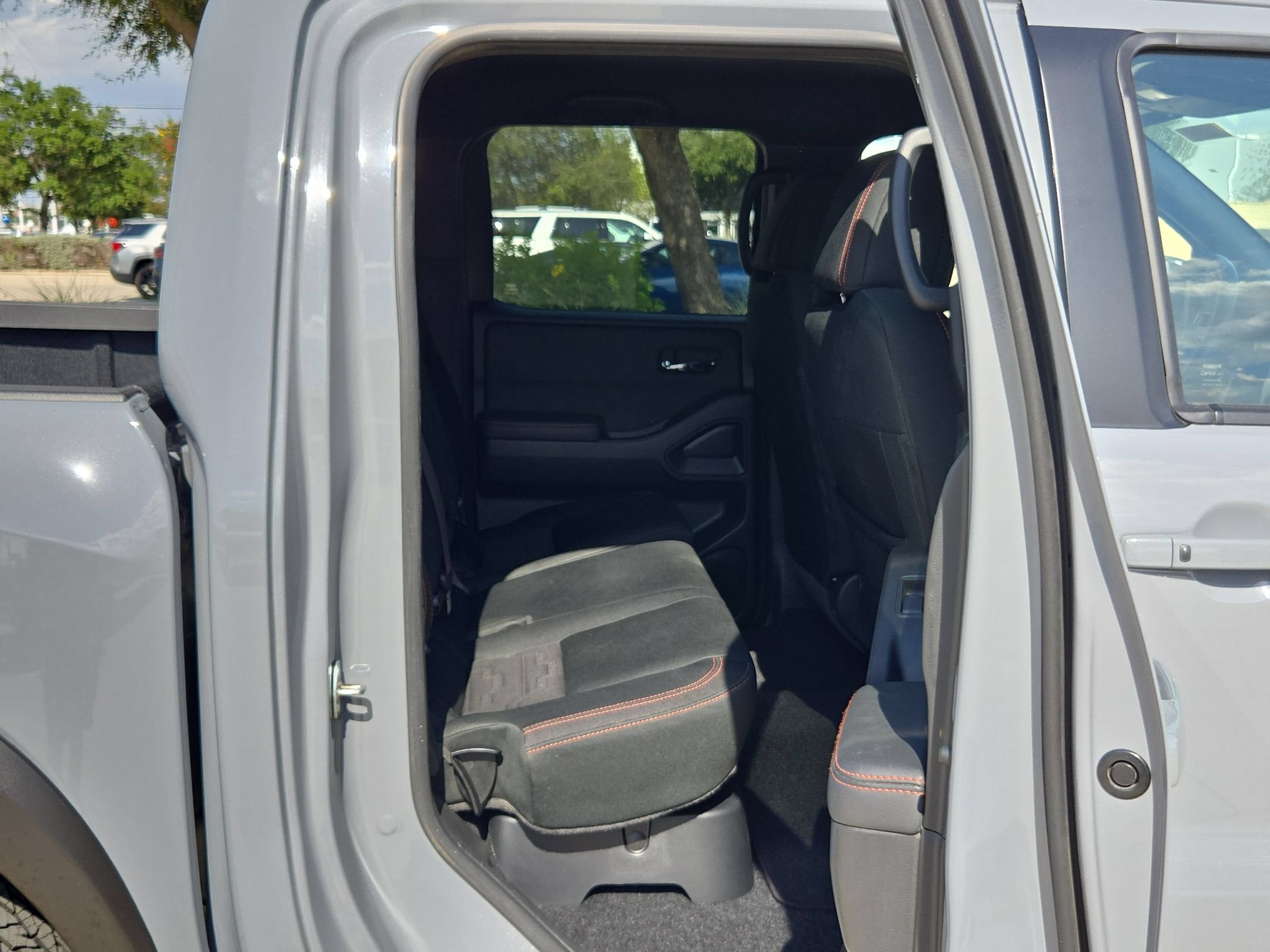 2024 Nissan Frontier PRO-X