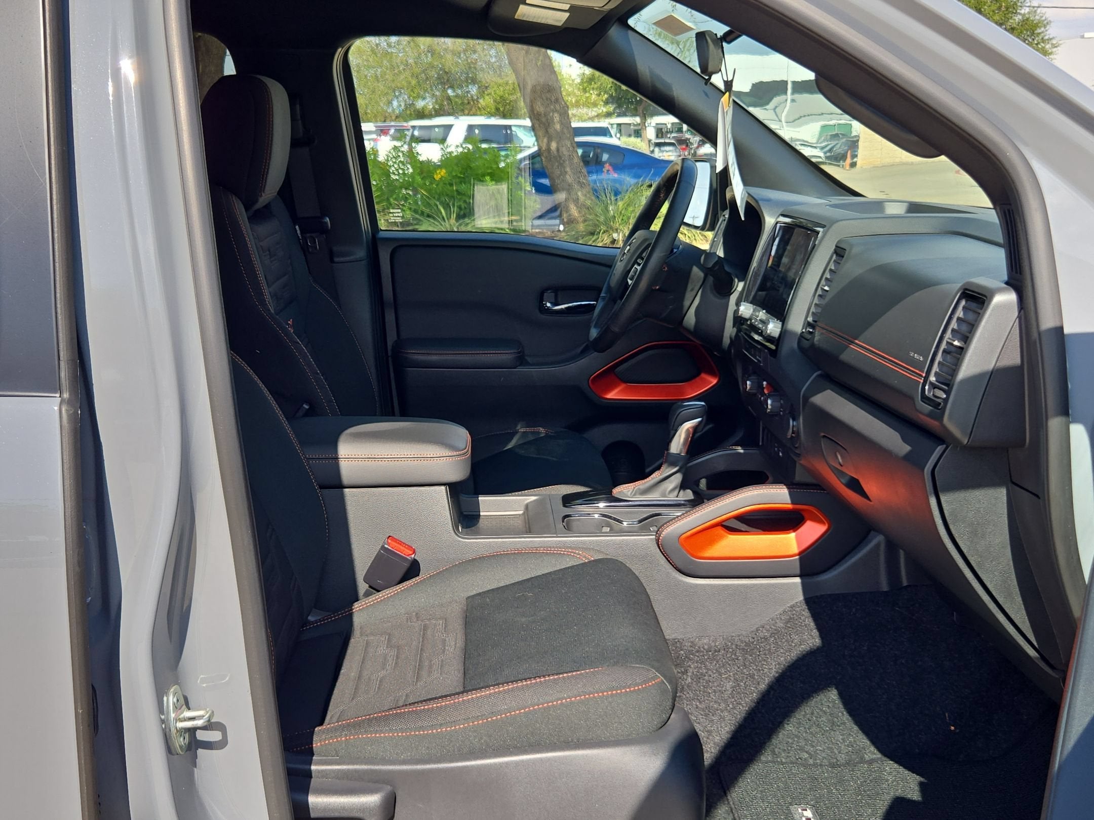 2024 Nissan Frontier PRO-X