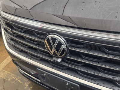 2025 Volkswagen Atlas 2.0T SEL Premium R-Line