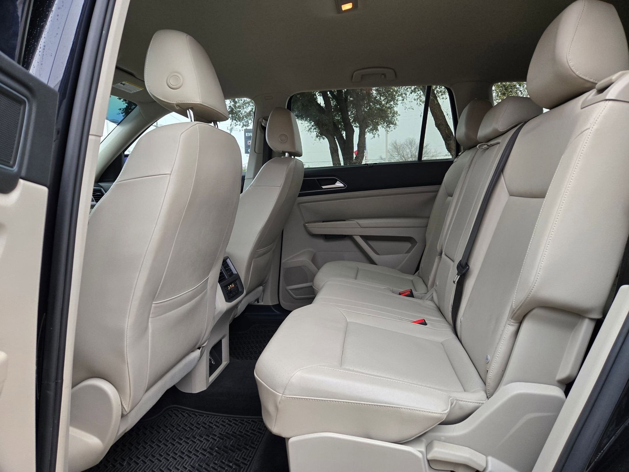 2018 Volkswagen Atlas 3.6L V6 SE w/Technology