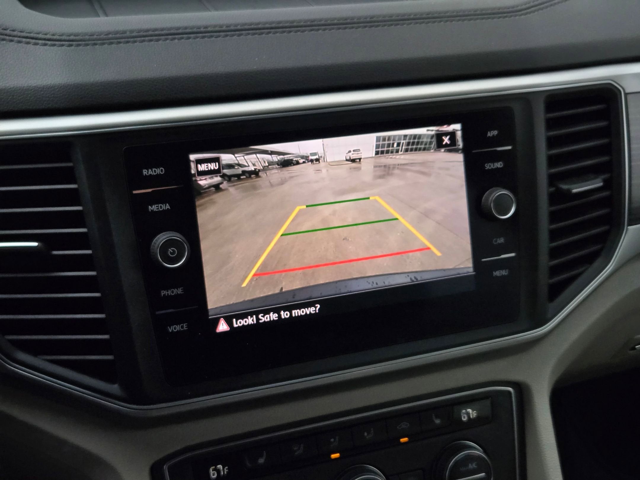 2018 Volkswagen Atlas 3.6L V6 SE w/Technology