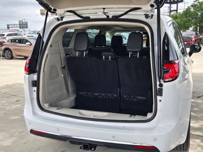 2024 Chrysler Pacifica Limited