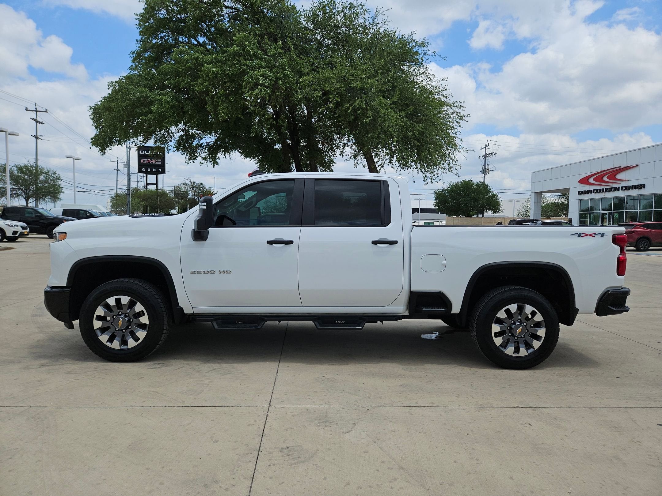2024 Chevrolet Silverado 2500HD Custom
