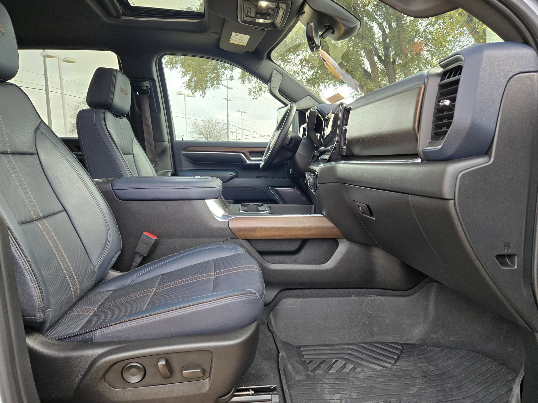 2024 Chevrolet Silverado 3500HD High Country