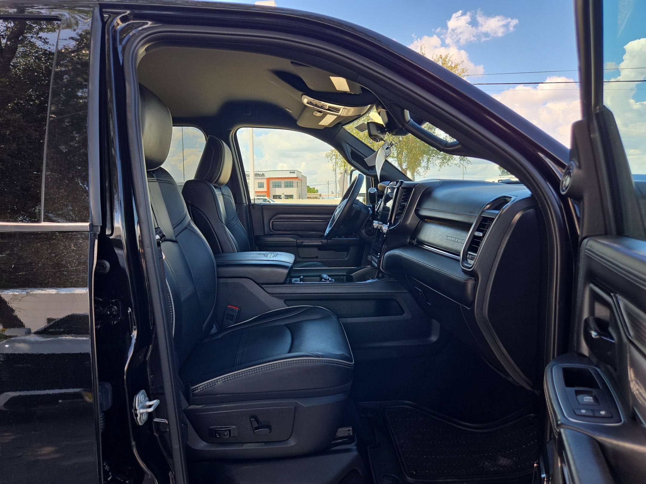2024 RAM 2500 Limited