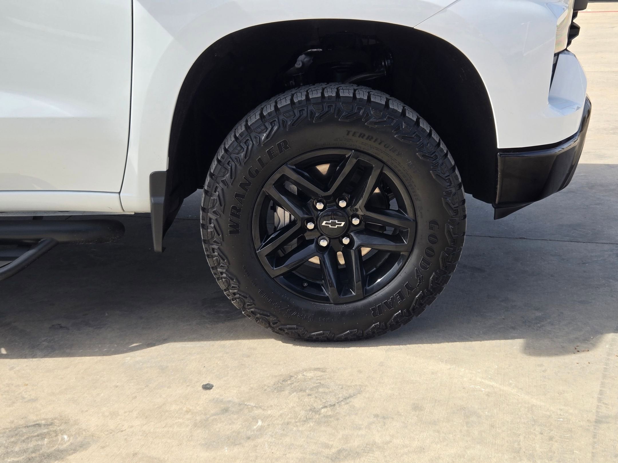 2024 Chevrolet Silverado 1500 Custom Trail Boss