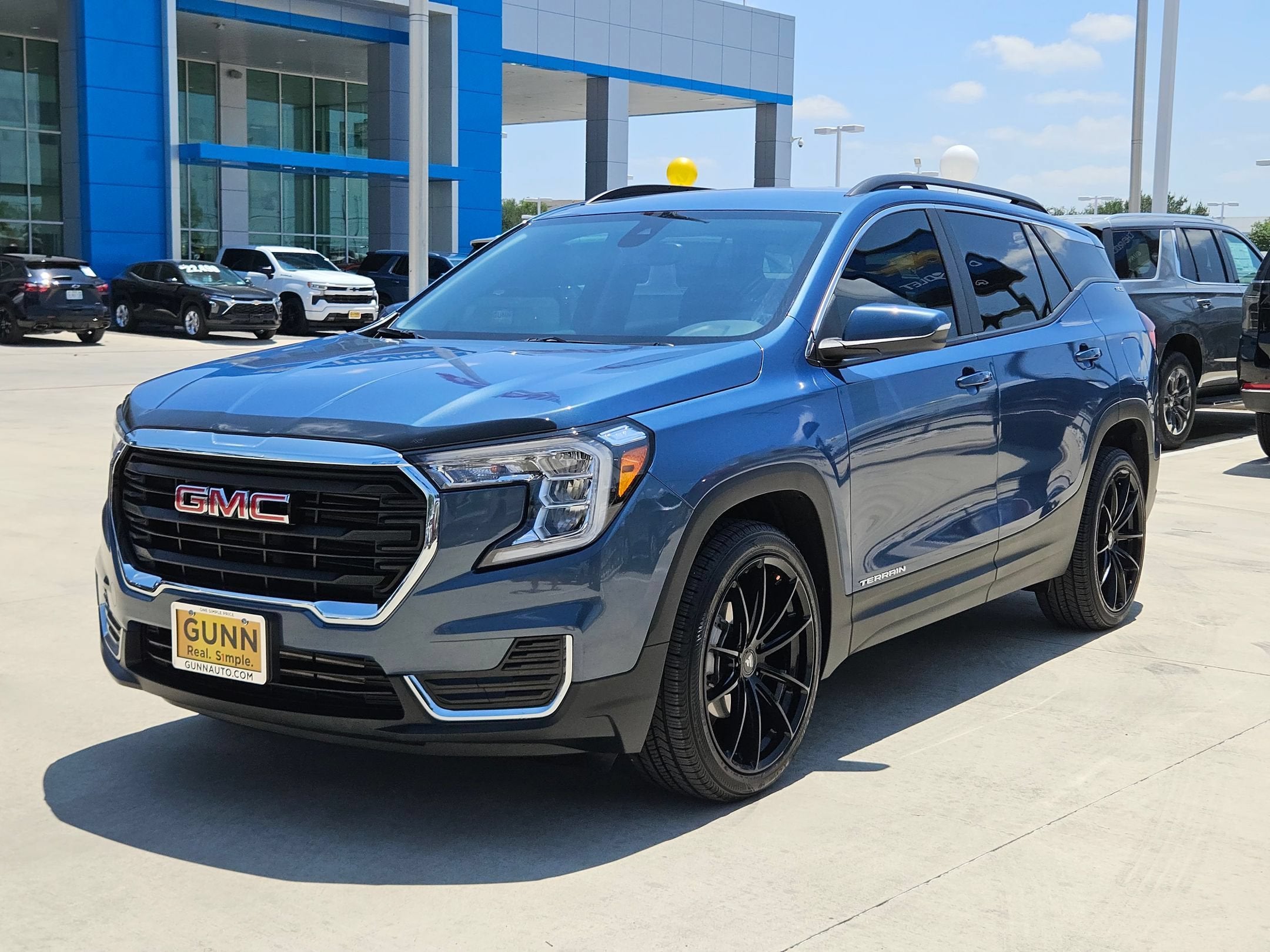 2024 GMC Terrain SLE