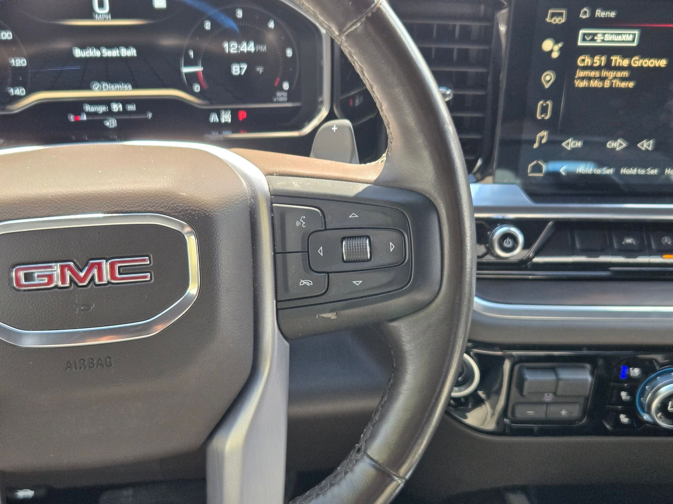 2022 GMC Sierra 1500 SLT