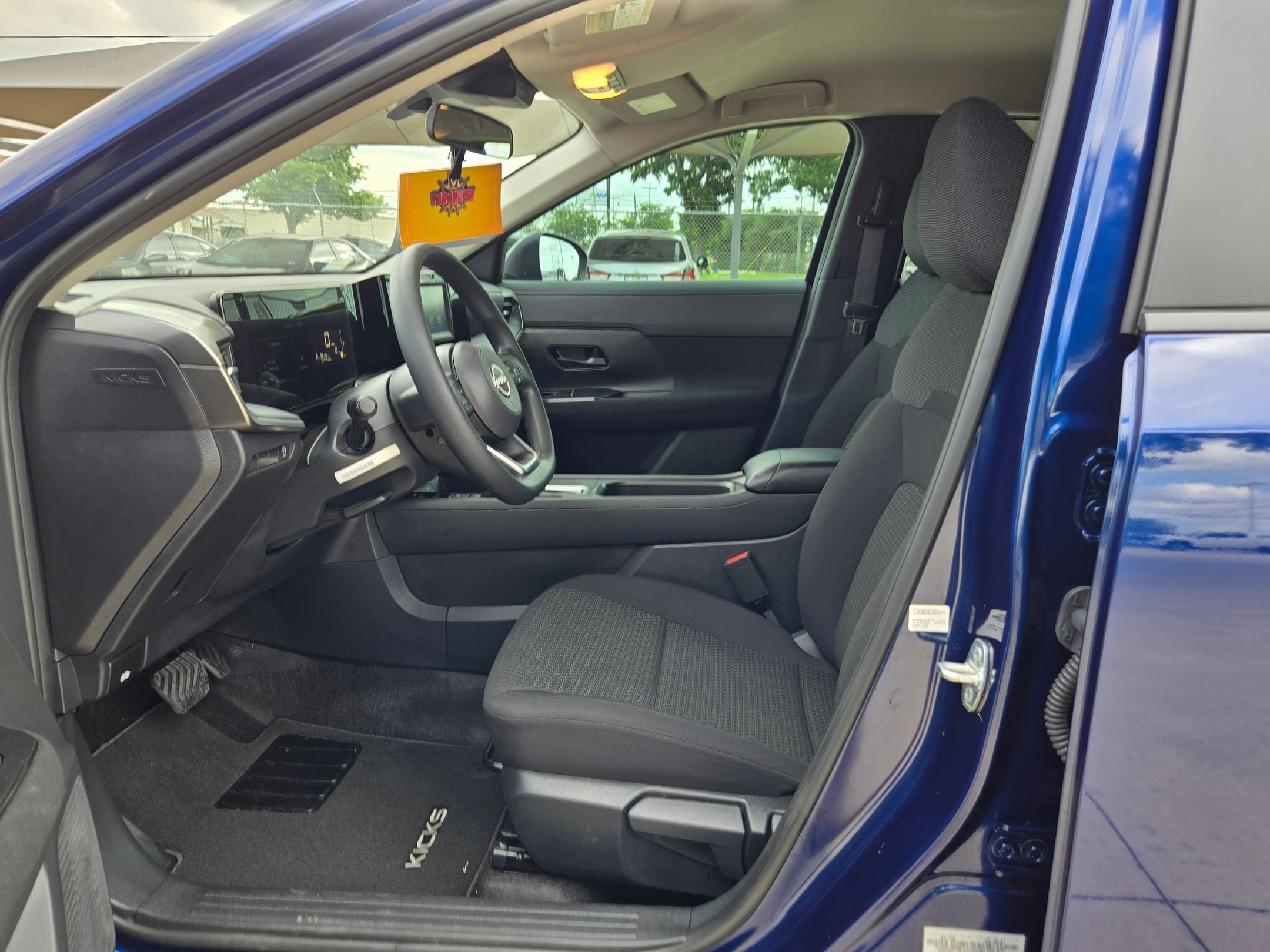 2025 Nissan Kicks S