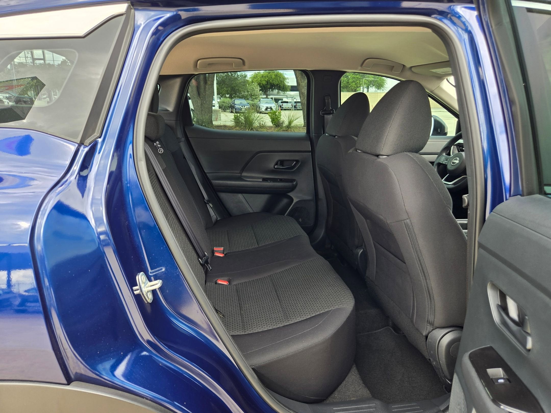 2025 Nissan Kicks S