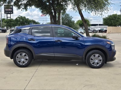 2025 Nissan Kicks S