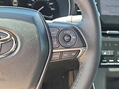 2022 Toyota Avalon XLE