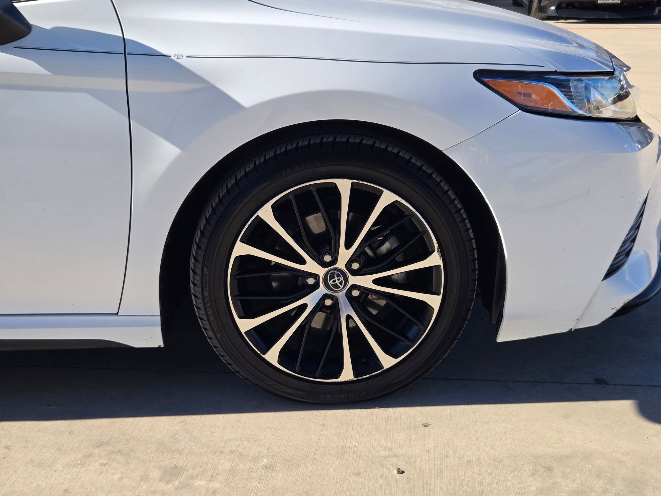 2020 Toyota Camry SE